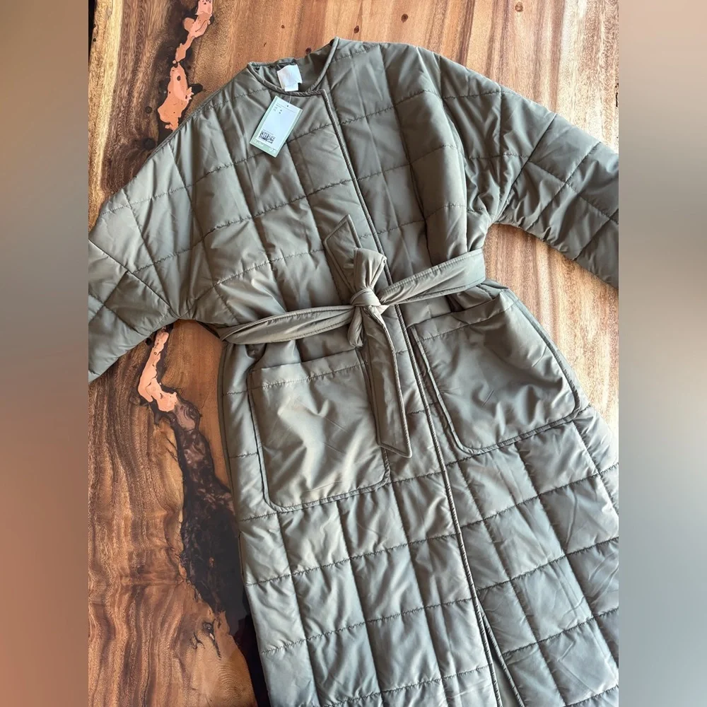 Long Quilted Jacket - Picture 4 of 5